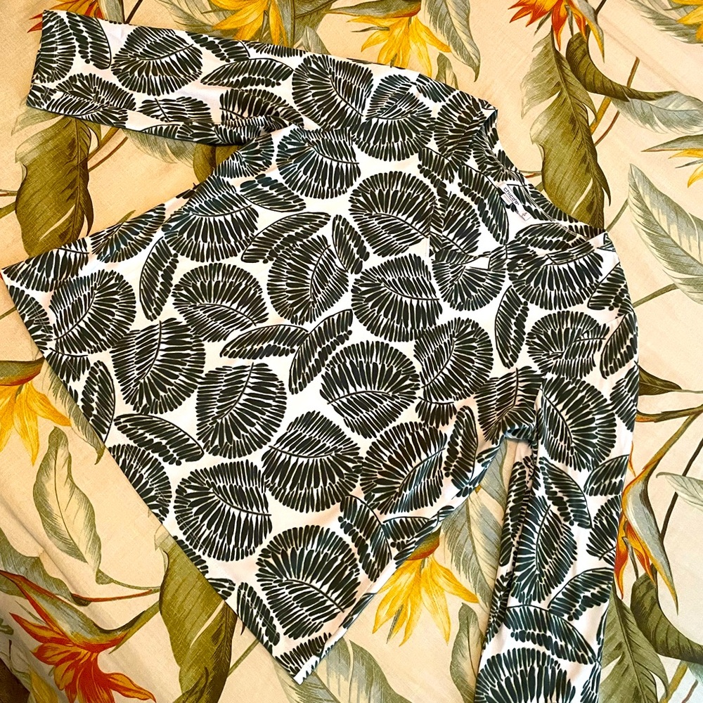 Chico’s blouse Size XL